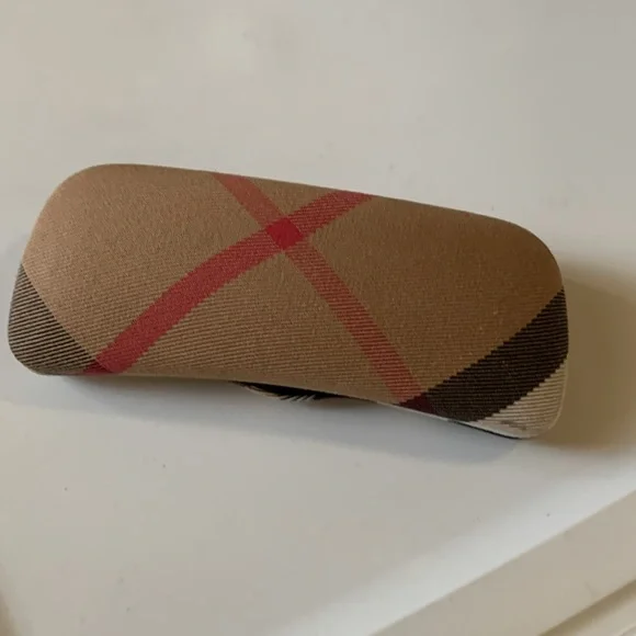 Burberry Clamshell Eyeglass Case - Picture 2 of 3